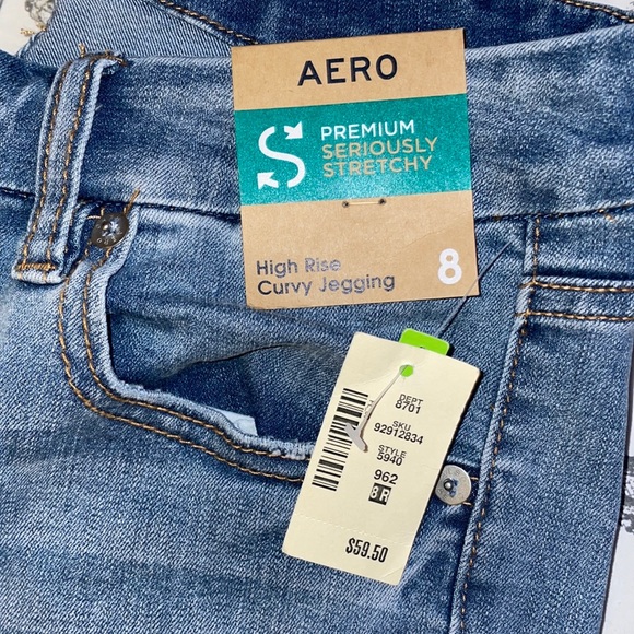 AERO High Rise Curvy Jegging - 8 NWT - Picture 4 of 4